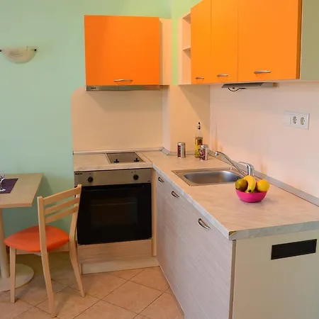 Hotel apartamentowy Royal Sun 2*