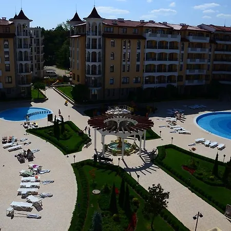 Royal Sun Aparthotel 2*