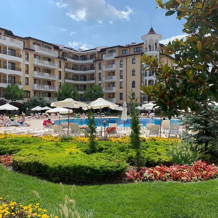 Royal Sun 2* ساني بيتش